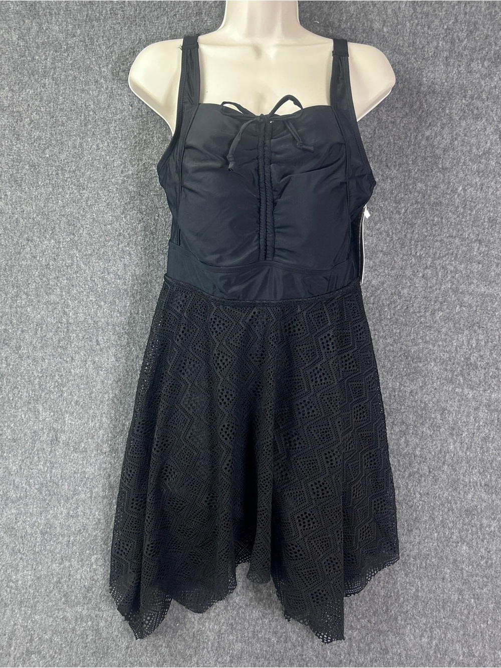 BloomChic Swimdress Womens 12 Black Lace Skirt Overlay Boyshorts Plus Swimsuit